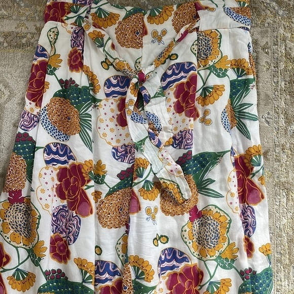 Roller Rabbit Floral Relaxed Pants - Picture 7 of 10